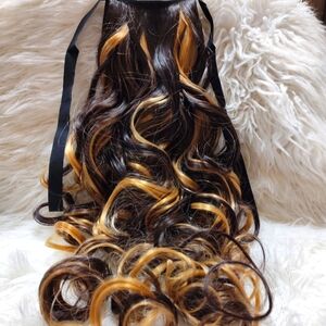 Sarla 18in l ribbon tie dark brown blonde curly hair extension NWT